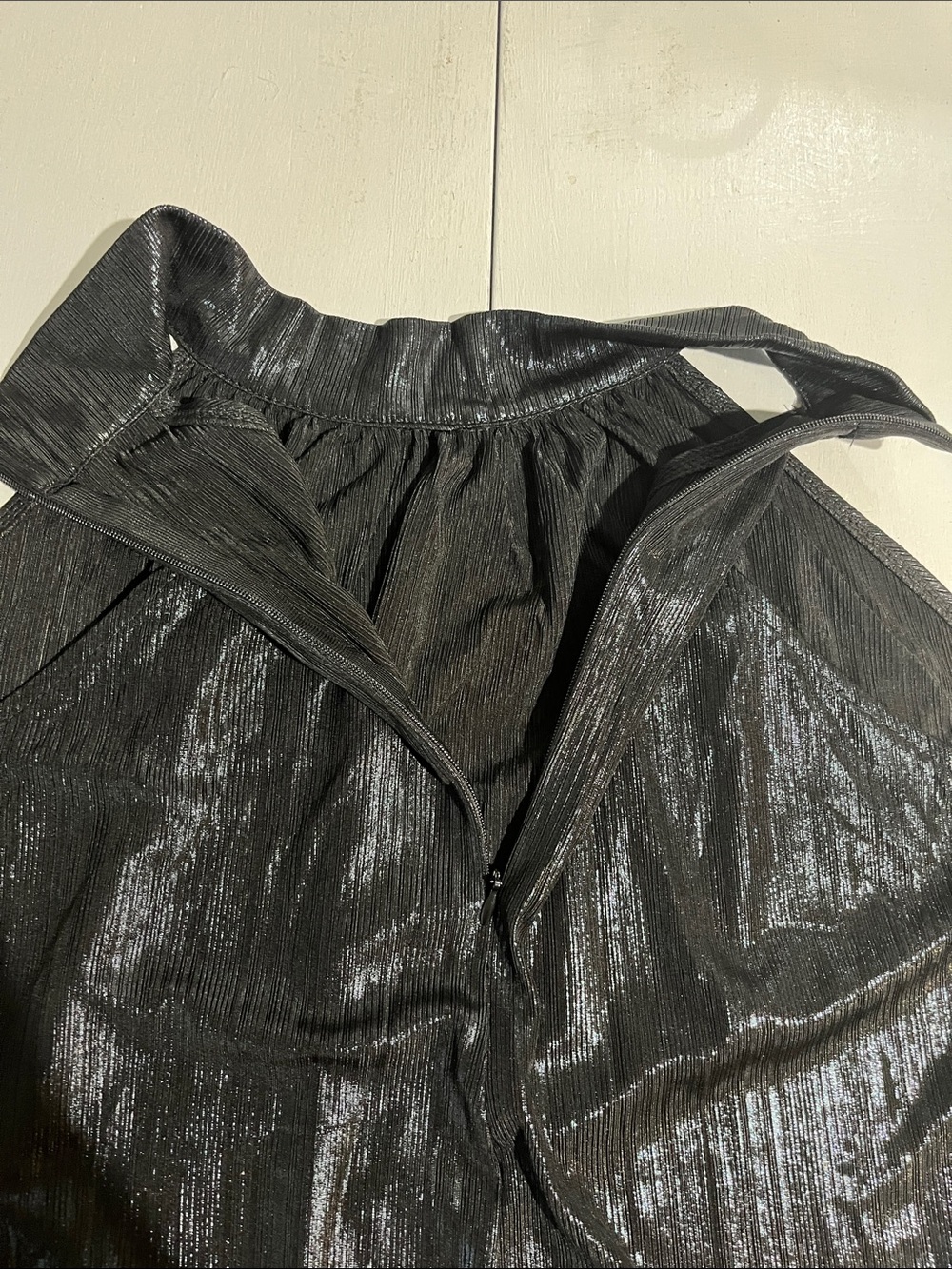 High-Neck Shimmer Sleeveless Top- Black - Picture 12 of 15